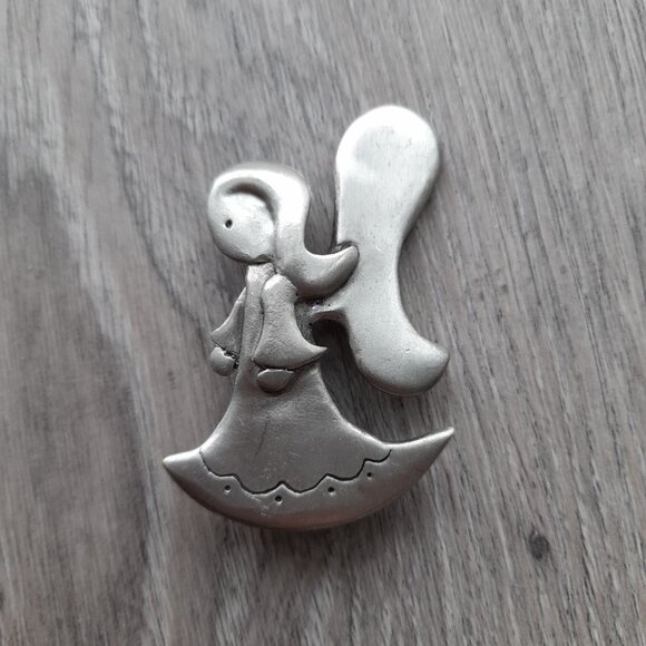 Vintage Angel Brooch Aitkens Pewter Puffy Silver Tone - Picture 15 of 16